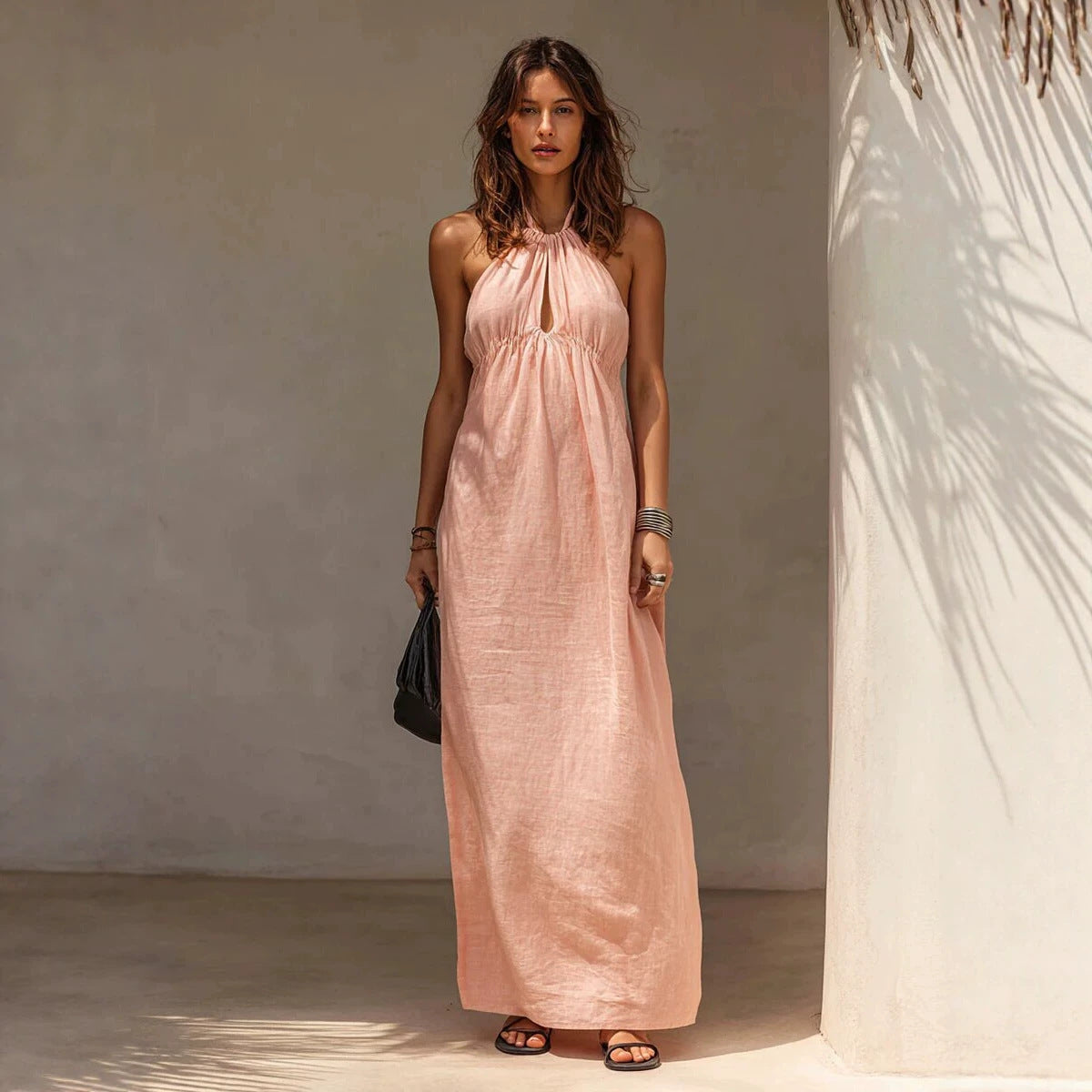 Langes Neckholder-Kleid – Bild 8 | LuxeStyle