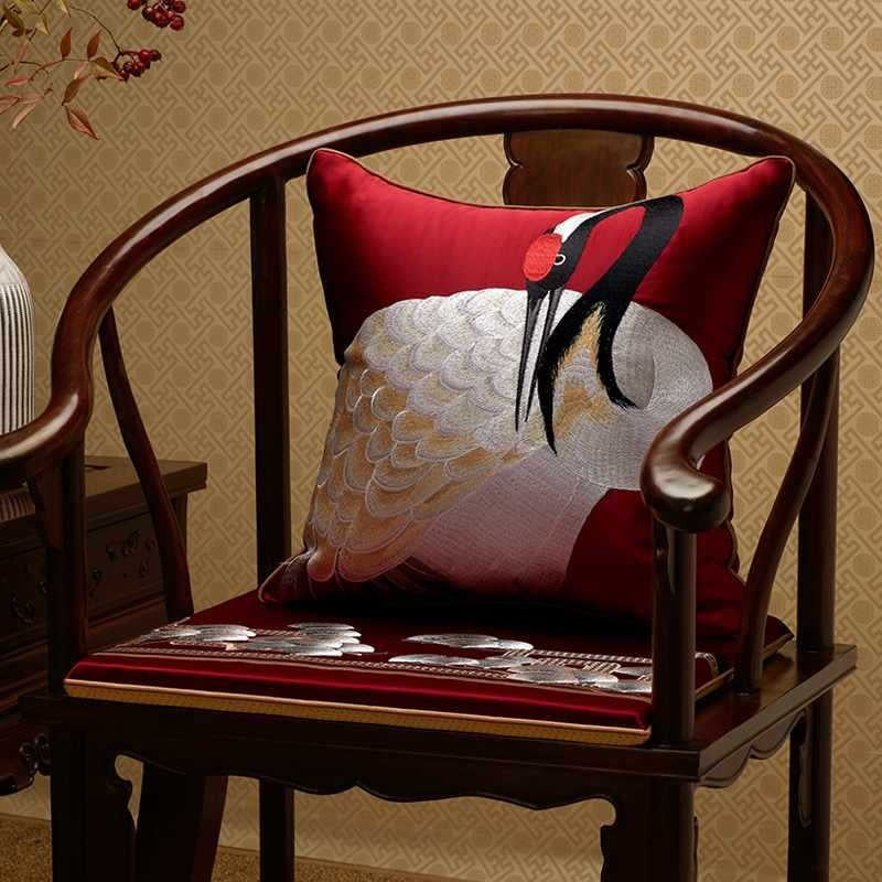 Klassischer Kissenbezug mit chinesischer Stickerei – Bild 2 | LuxeStyle