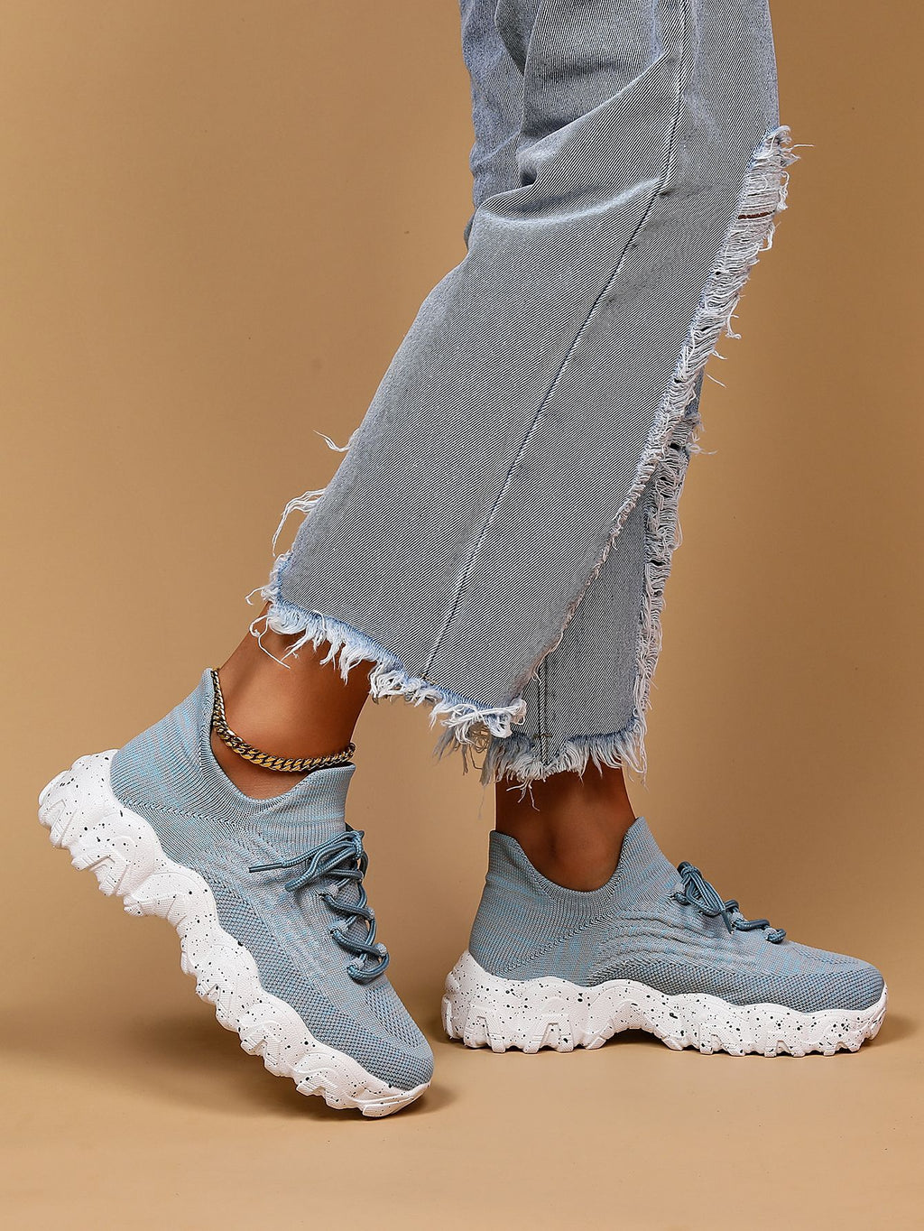 Atmungsaktive Slipper für Damen – Bild 11 | LuxeStyle