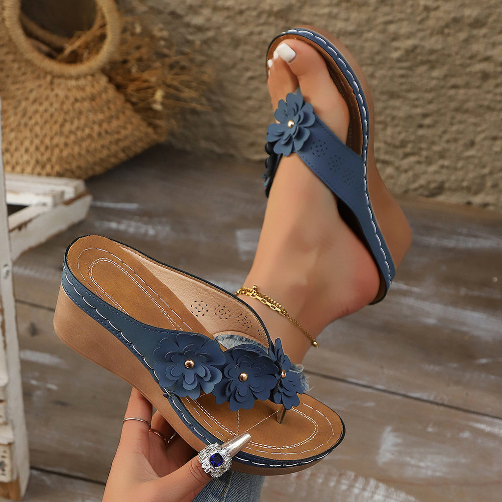 Blumenstich-Sandalen – Bild 3 | LuxeStyle