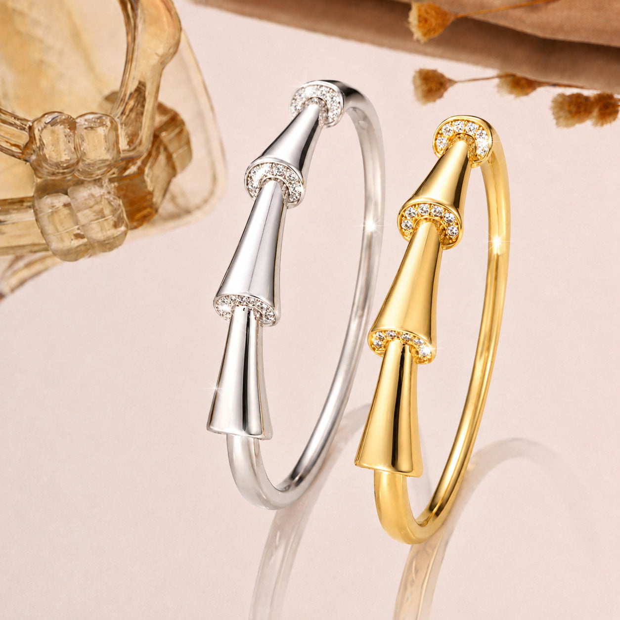 Minimalistisches Armreif mit Tapered-Design