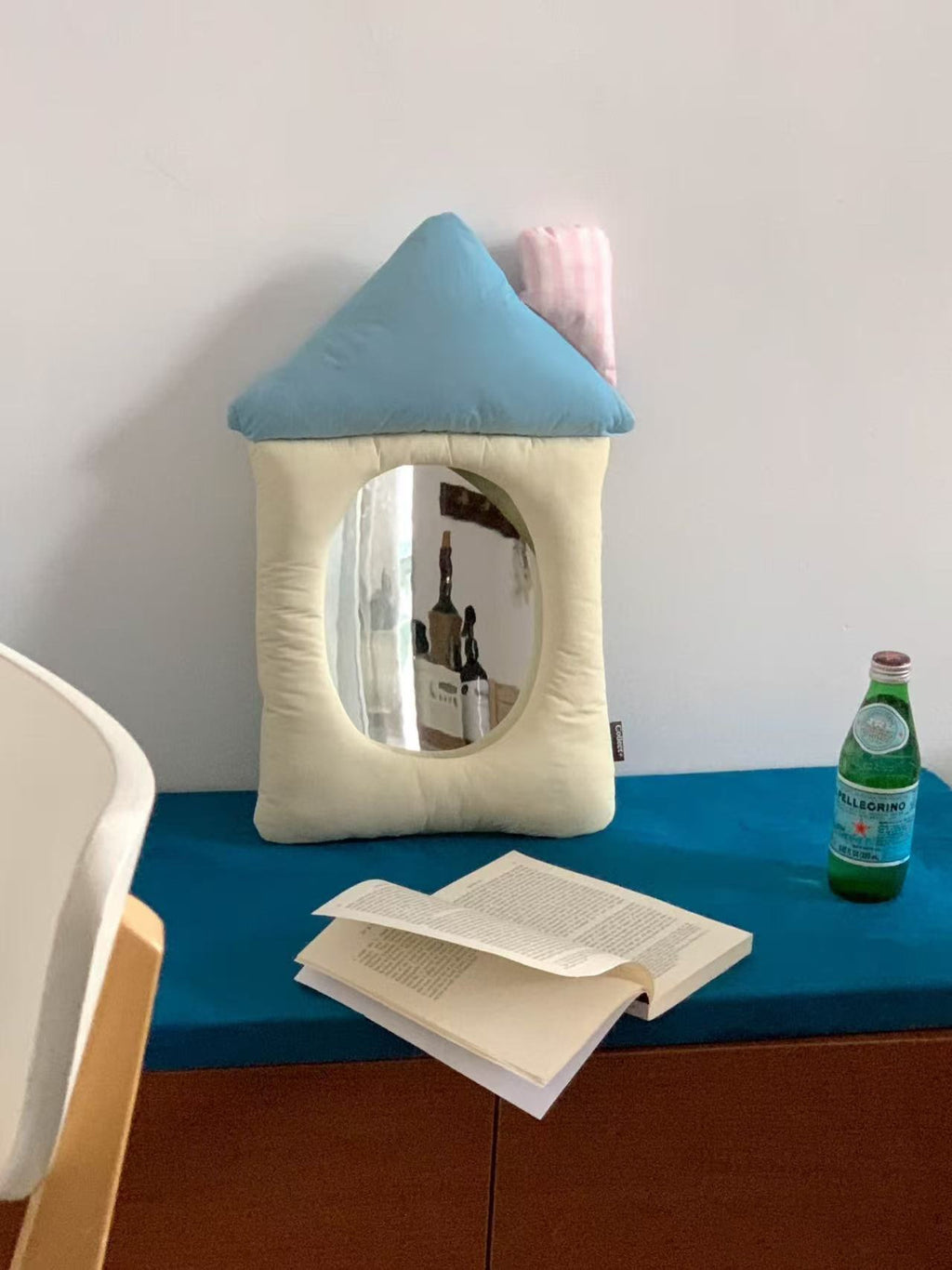 Kosmetikspiegel mit Kissenfüllung