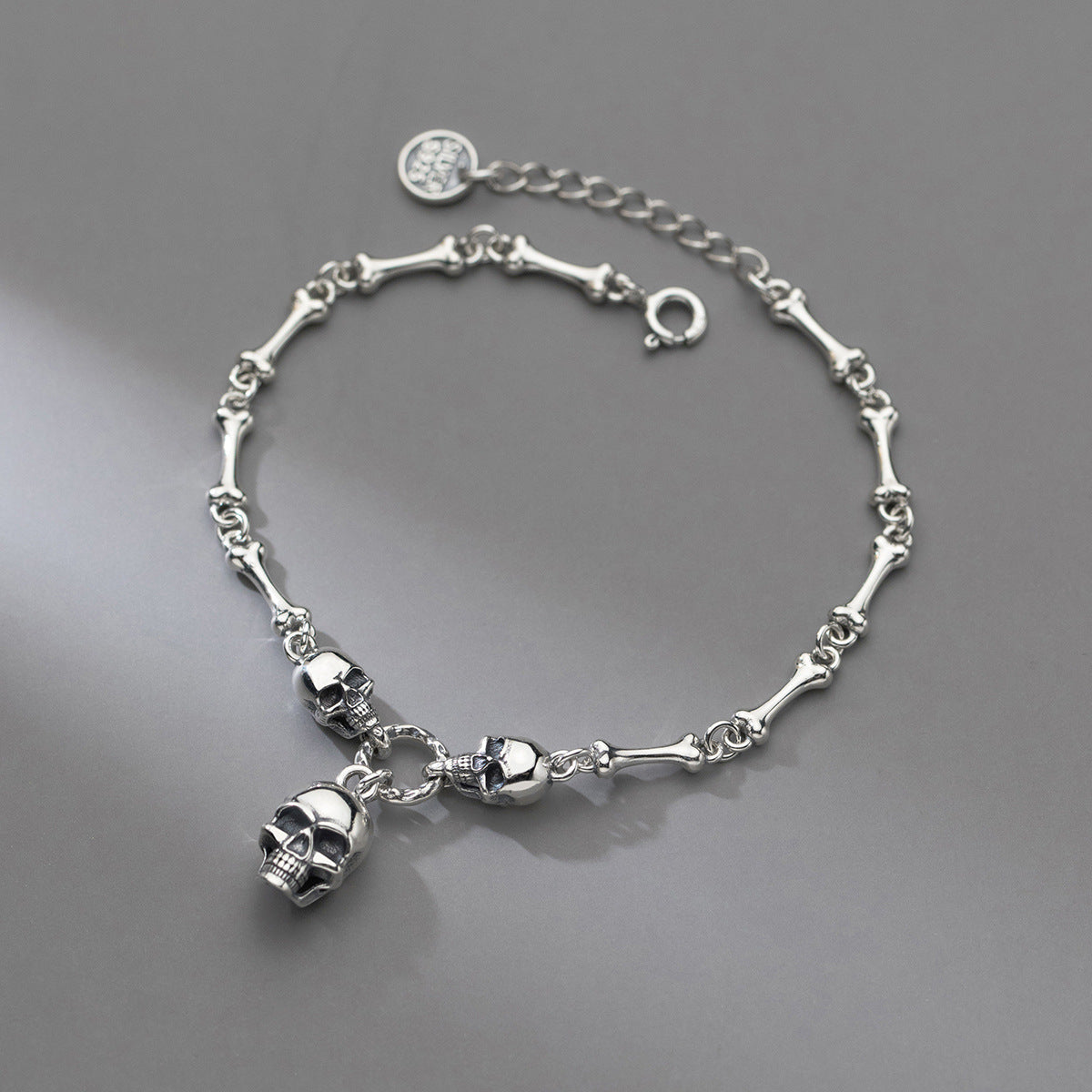 S925 Silber Vintage Totenkopf-Armband für Damen