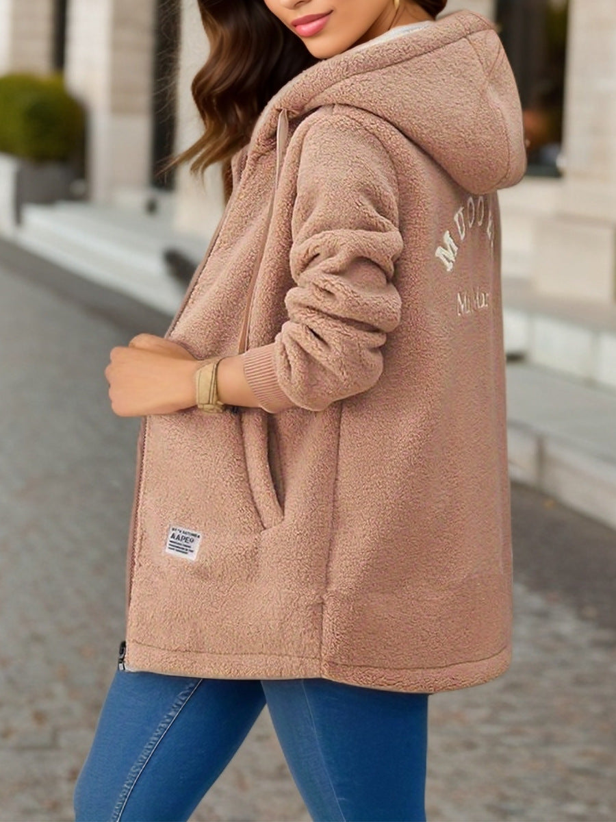 Gefütterter Lammwollmantel für Damen – Bild 9 | LuxeStyle