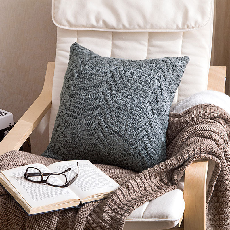 Grobes Strick-Kissenbezug aus Wolle – Bild 2 | LuxeStyle