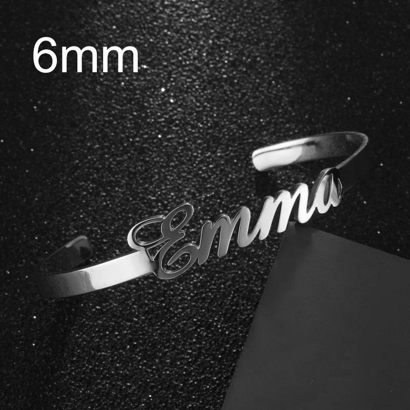 Personalisiertes Armband mit Gravur
