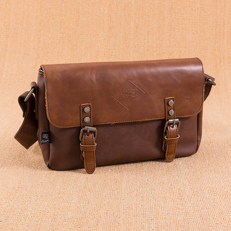 Koreanischer Herren PU Leder Retro Flip Schultertasche – Bild 4 | LuxeStyle