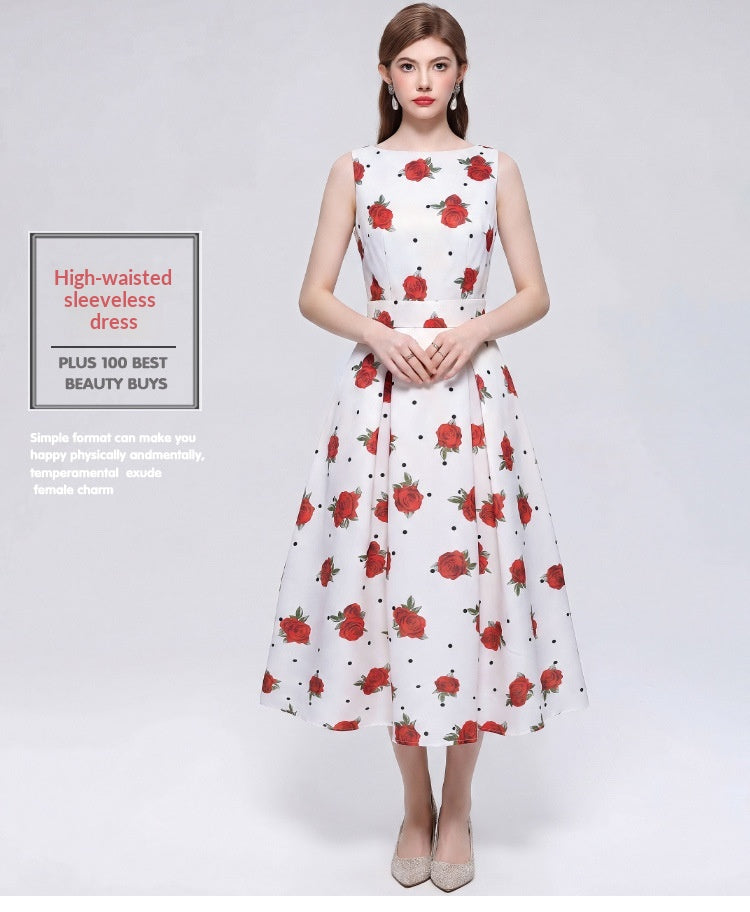 Ärmelloses, hochtailliertes Kleid mit Print