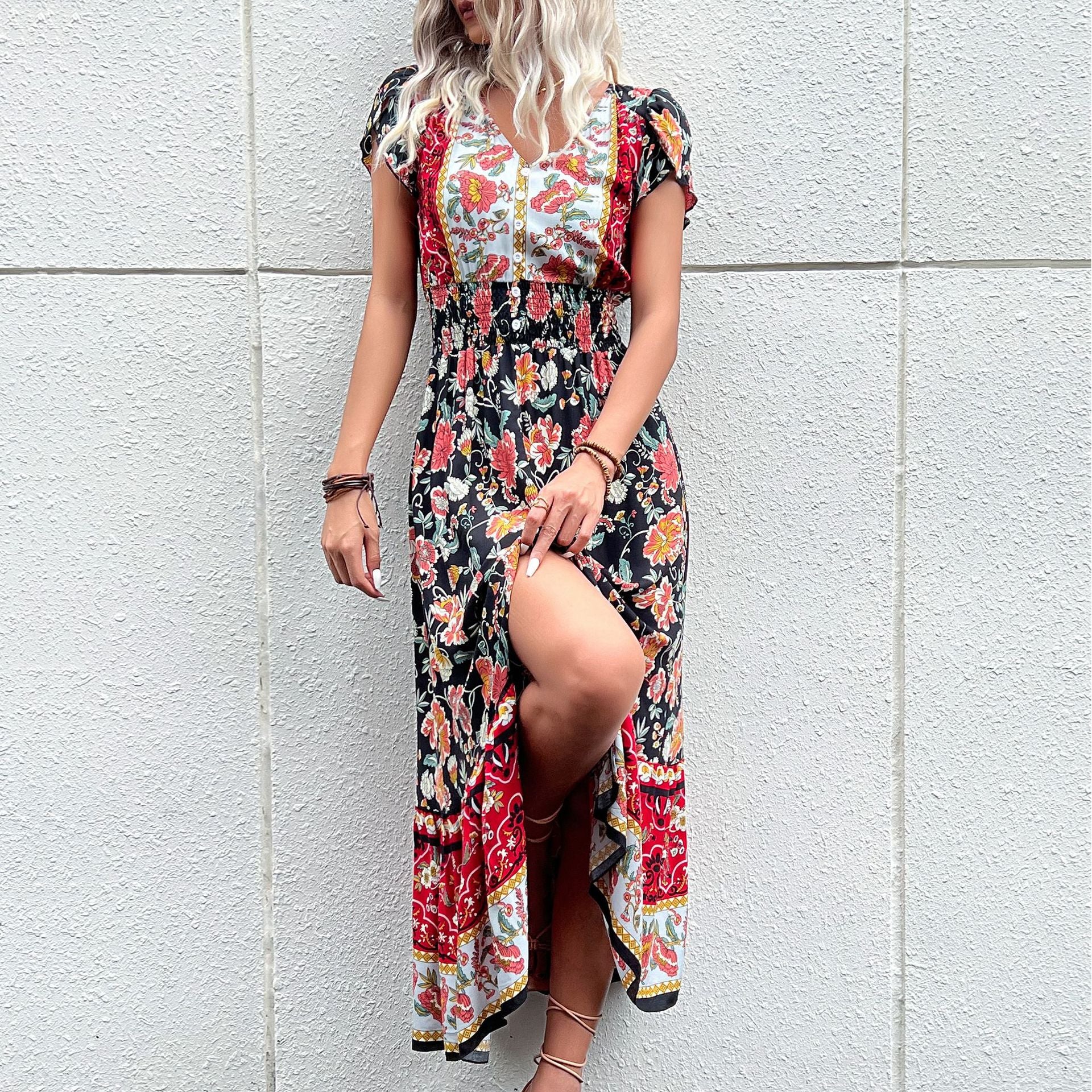 Midi-Kleid mit Blumenmuster und Schlitz