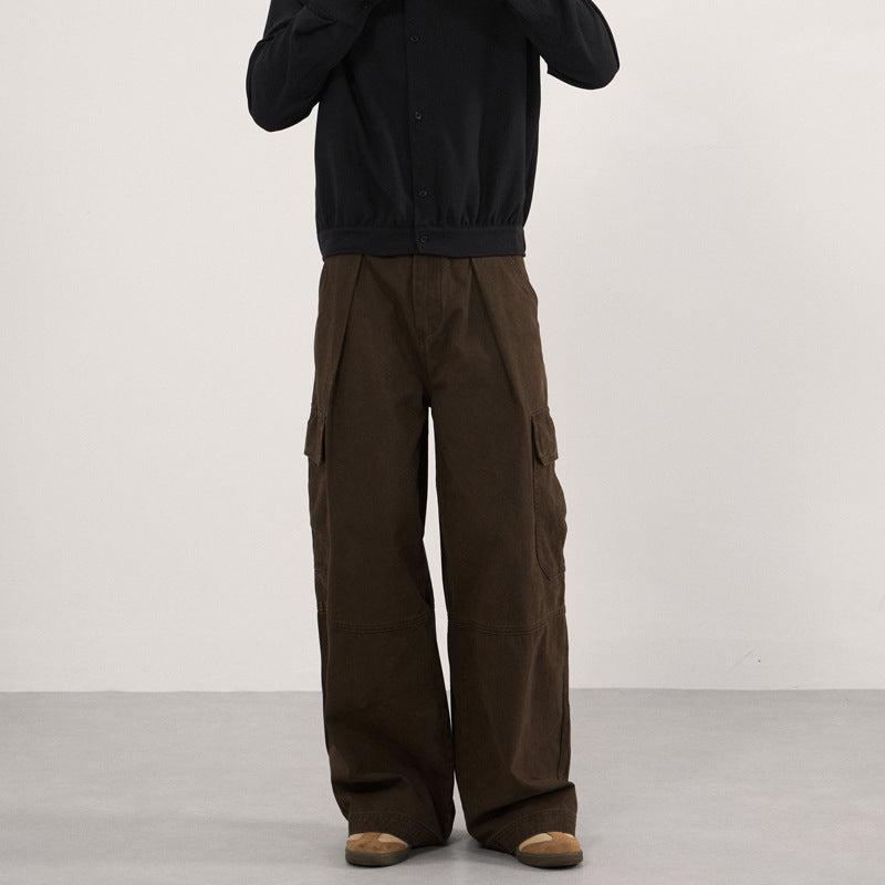 Weite Workwear-Hose mit vielen Taschen