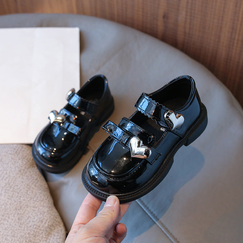 Weiche Mädchen-Schuhe