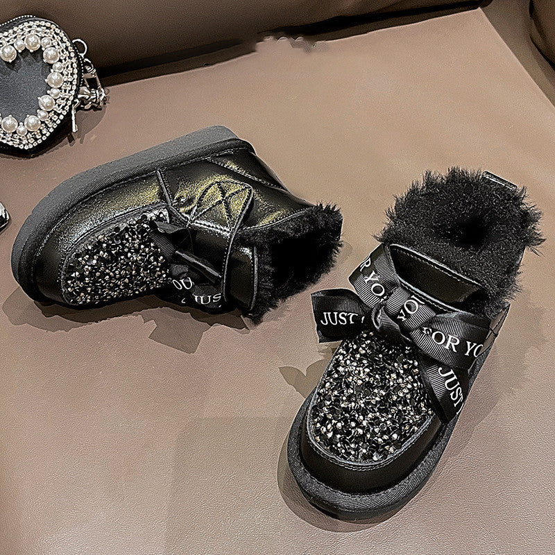 Warme Kinder-Winterstiefel aus Baumwolle – Bild 7 | LuxeStyle