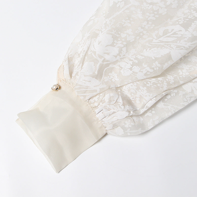 Bluse mit Floralem Stickerei