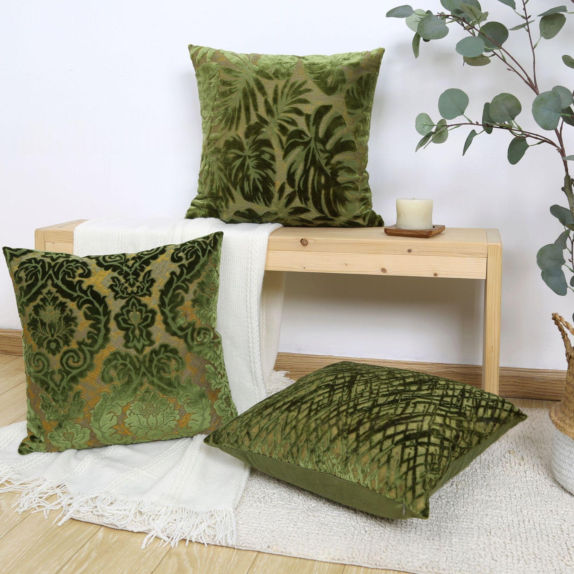 Jacquard Kissenbezug mit Stickerei