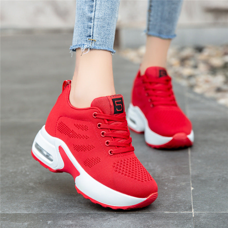 Atmungsaktive Sportschuhe mit erhöhter Sohle – Bild 1 | LuxeStyle