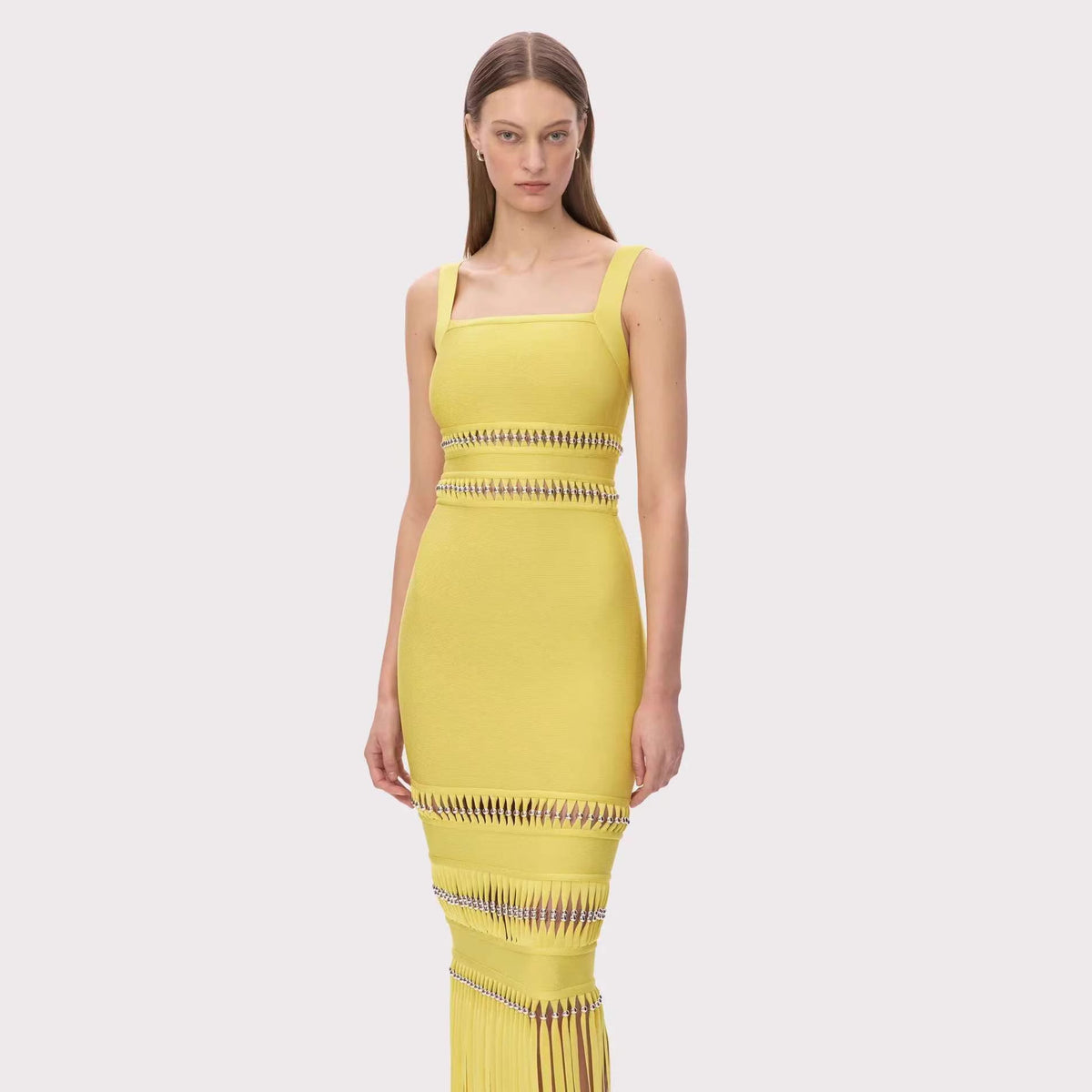 Etuikleid mit Quasten und Cut-Outs | LuxeStyle