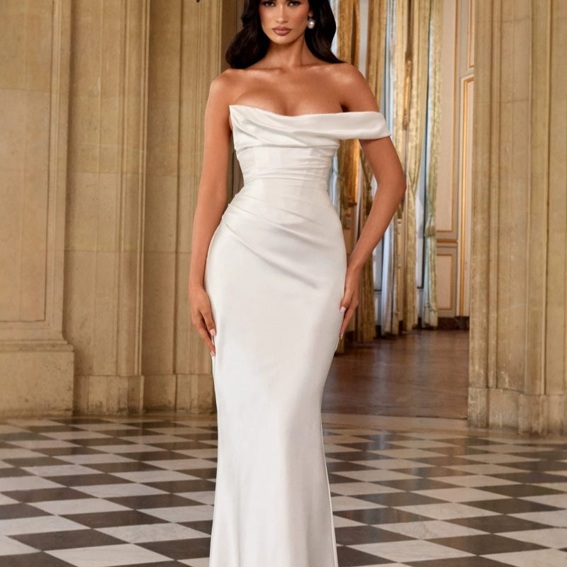 Off-Shoulder Satin-Kleid mit Taillenschnürung