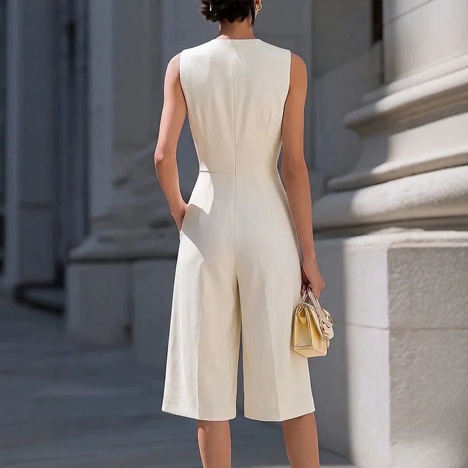 Ärmelloser Jumpsuit mit weitem Bein