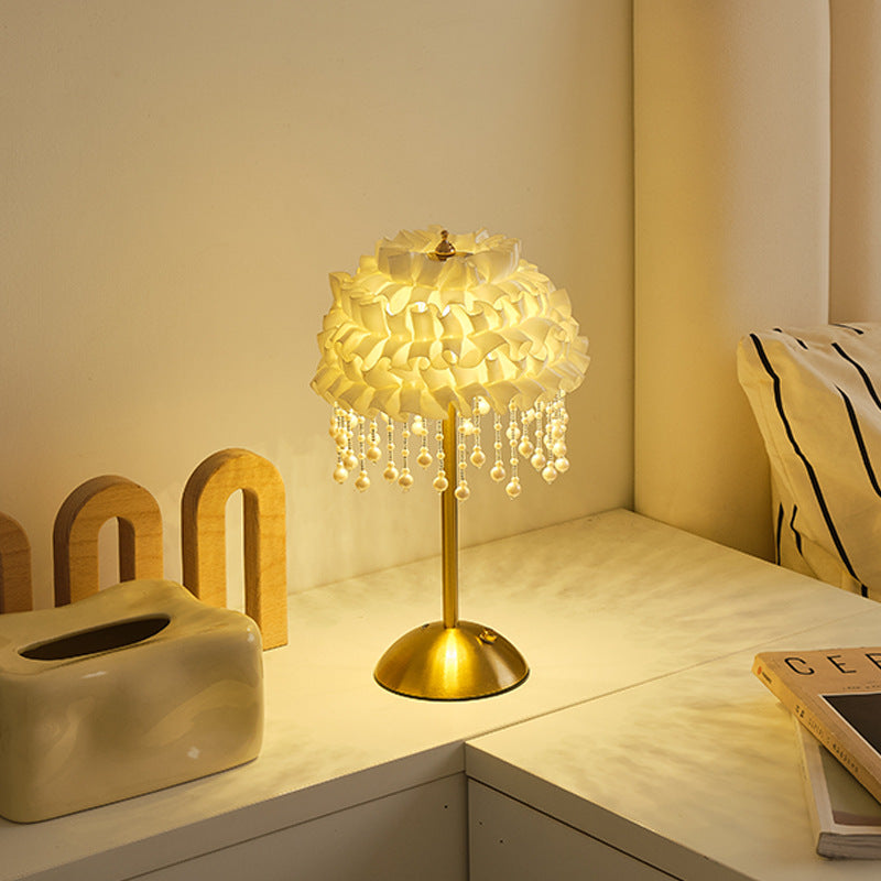 Aufladbare Tischlampe im Band-Design, 3-Farb-Touch | LuxeStyle