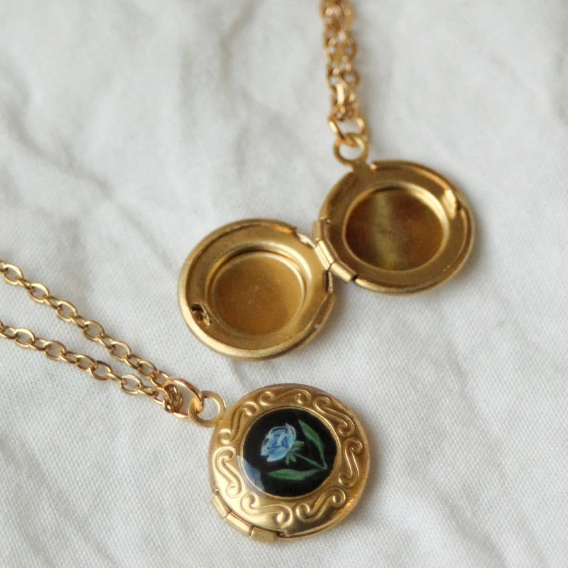 Herz-Hängeschmuck mit Fotoalbum