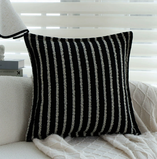 Geometrisches Kissen Schwarz-Weiss – Bild 5 | LuxeStyle