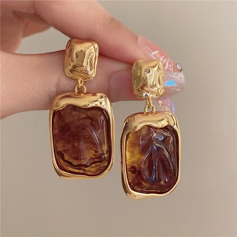 Acryl-Ohrringe «Ambre» · Karamell-Ton, Statement