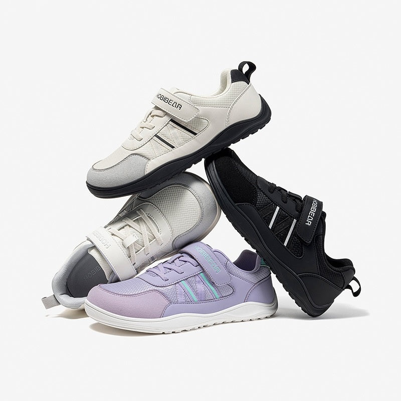 Kinder Sportschuhe mit breiter Zehenbox und Klettverschluss