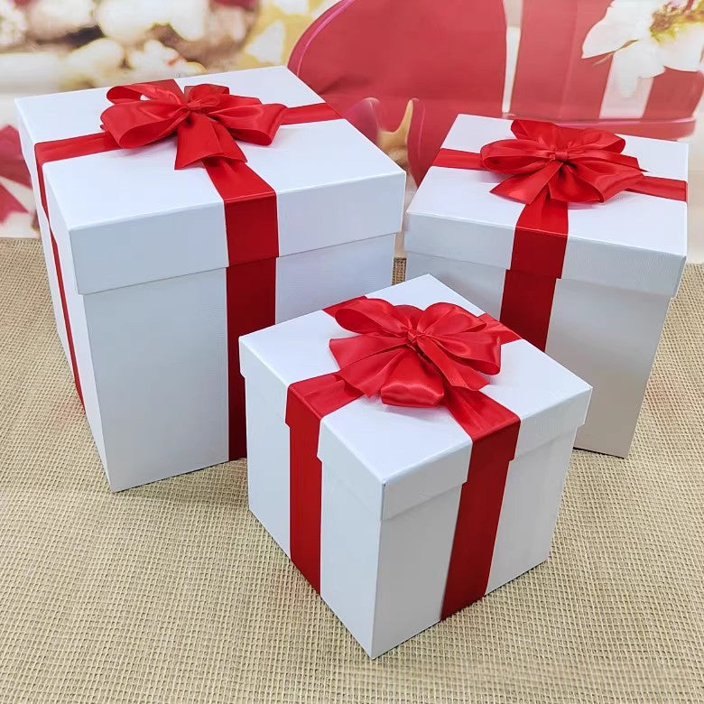 Geschenkverpackung aus Hartpapier – Bild 10 | LuxeStyle