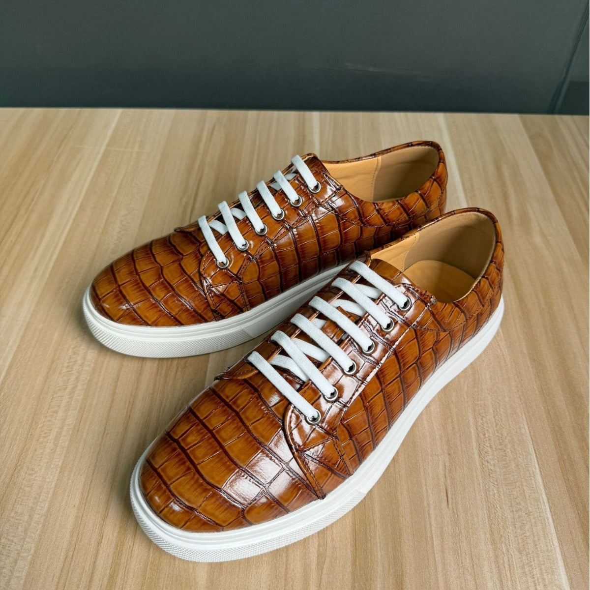 Britische Schnür-Sneaker für Herren