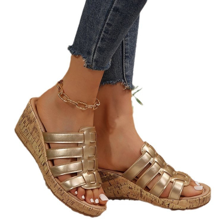 Keilabsatz-Sandalen im römischen Stil – Bild 4 | LuxeStyle
