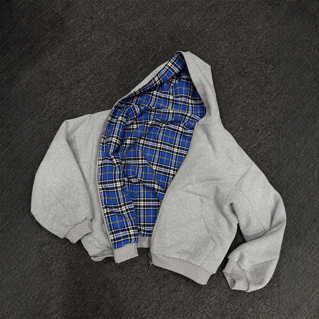 Minimalistischer Kapuzenpullover mit Reissverschluss