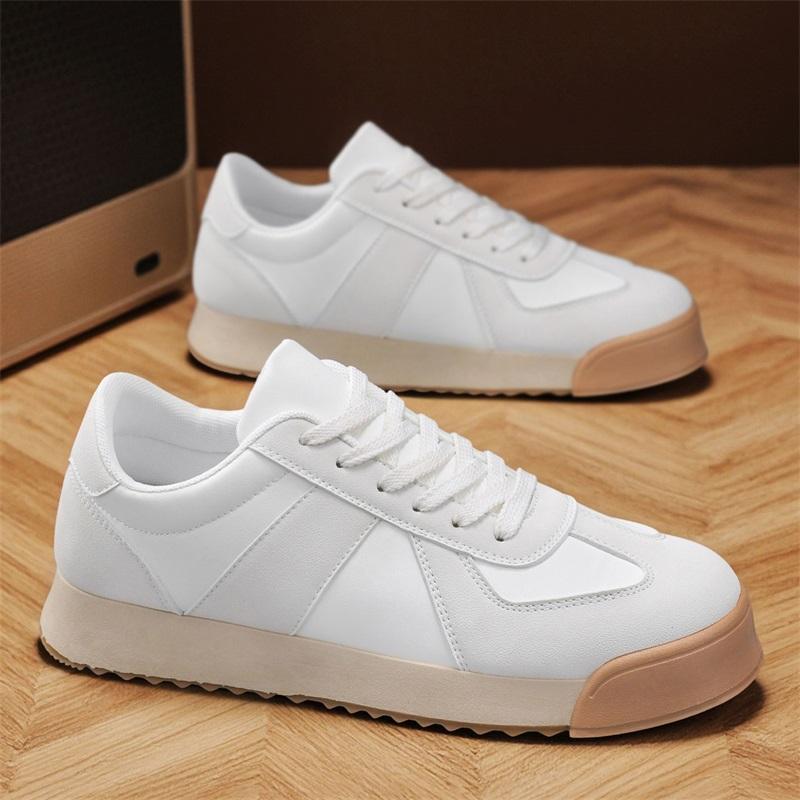 Retro Casual Sneaker aus Kunstleder