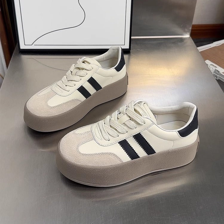 Vintage-Sneaker mit Rundkappe