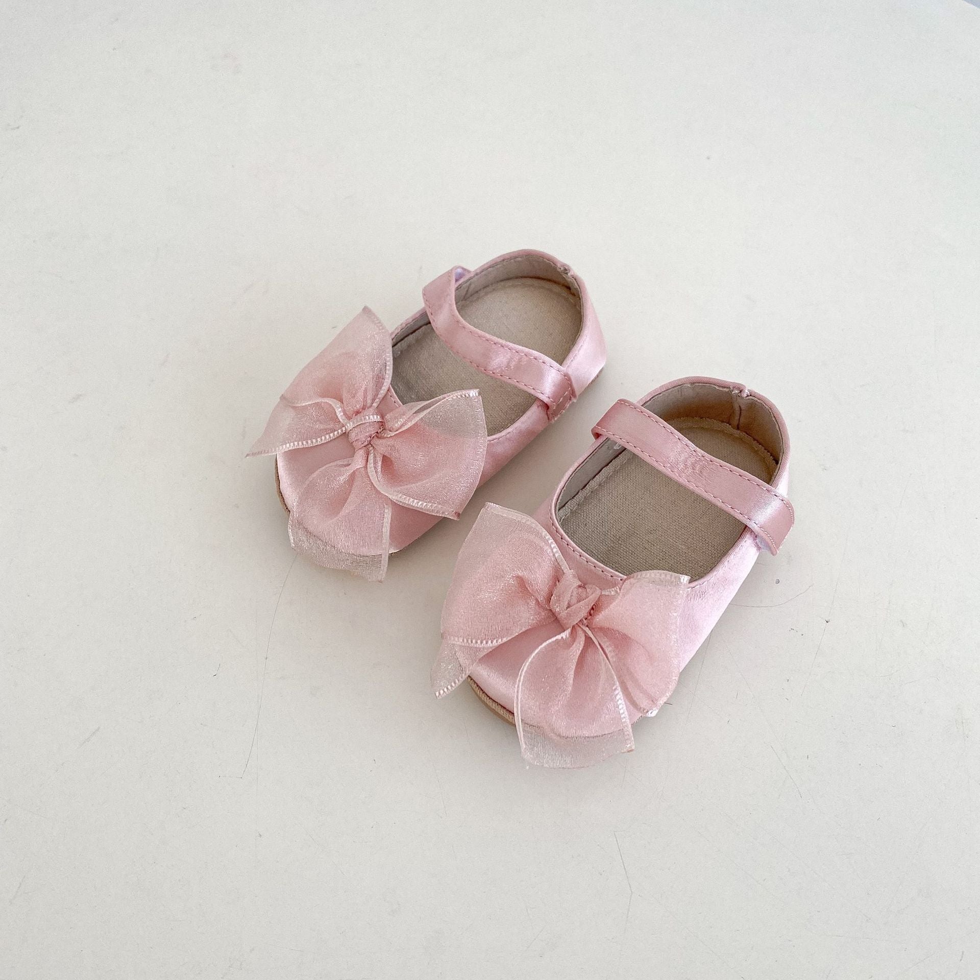 Weiche Durchatmende Baby-Schuhe mit Schleife