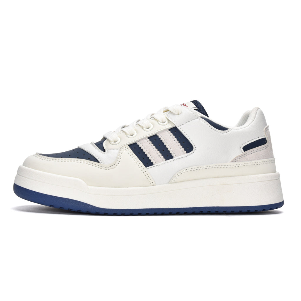 Modische Freizeitschuhe mit leichter Erhöhung
