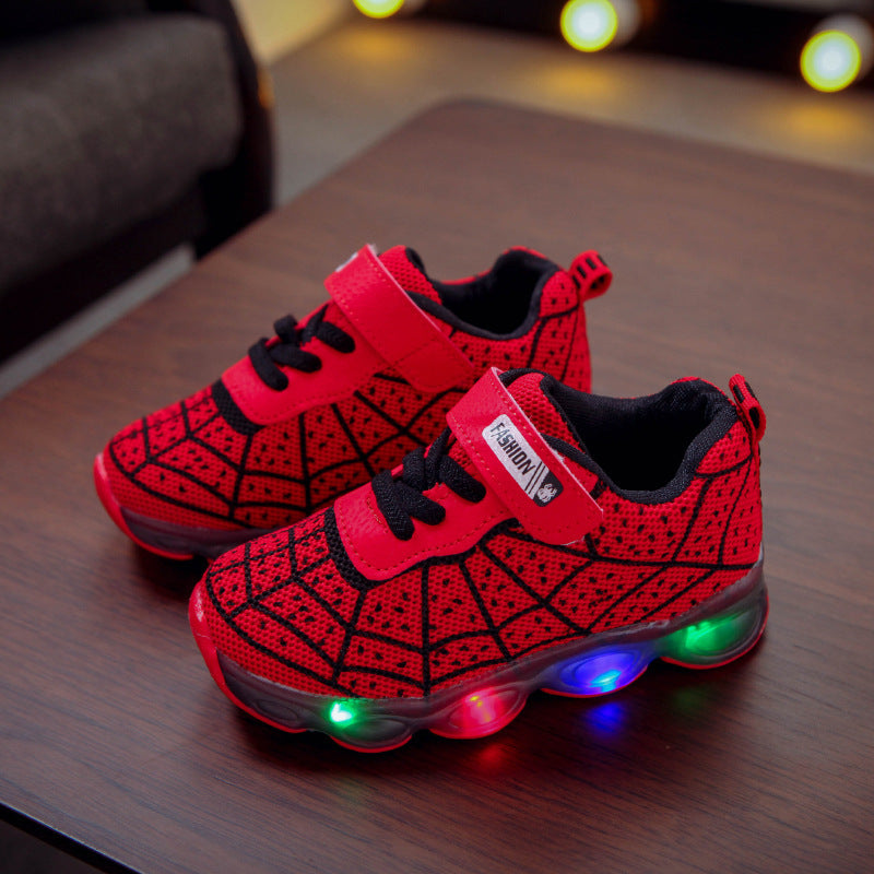 Kinder-Sneaker mit LED-Lichtern – Bild 2 | LuxeStyle