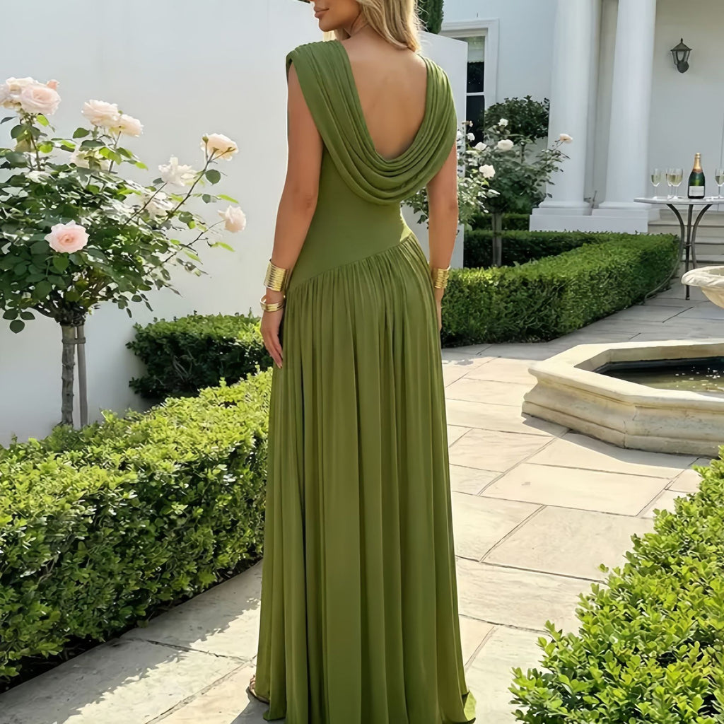 Elegantes, plissiertes Abendkleid mit Taillengürtel