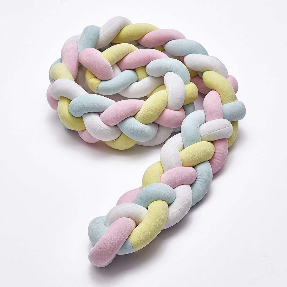 Geflochtenes Kissen als Bettschutz – Bild 6 | LuxeStyle