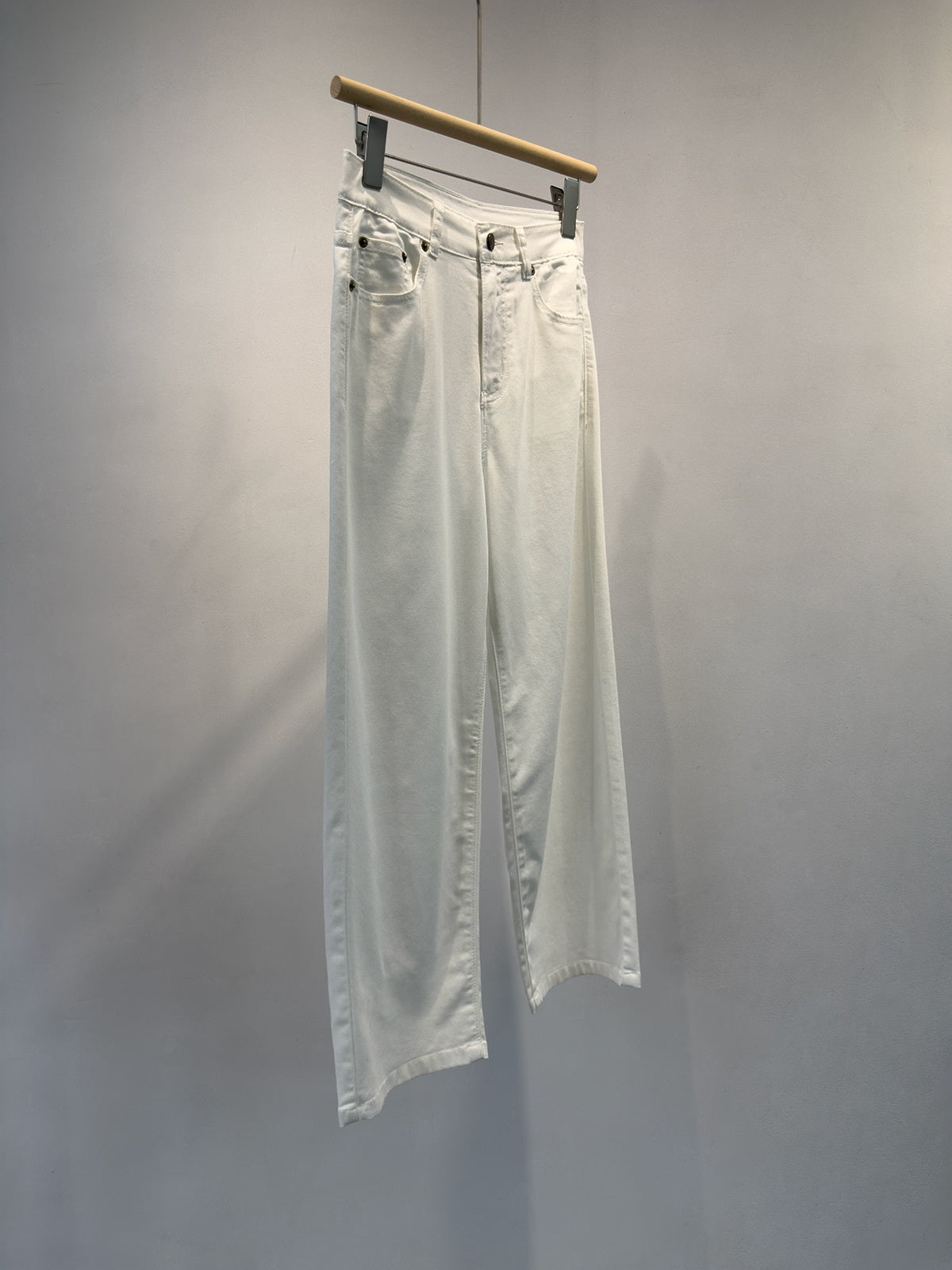 Weisse Cropped Jeans aus Lyocell