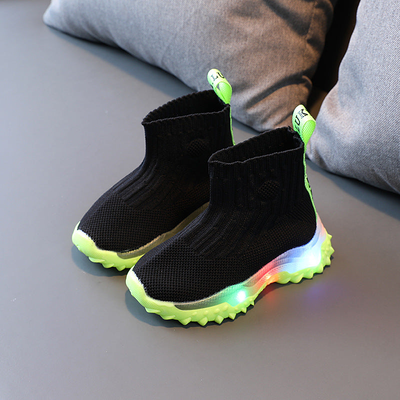 Flying Knit Leuchtschuhe für Kinder | LuxeStyle