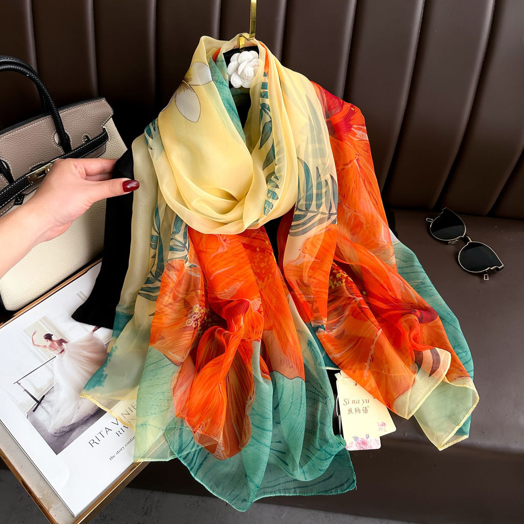 Seidenschal mit Druck und UV-Schutz – Bild 15 | LuxeStyle