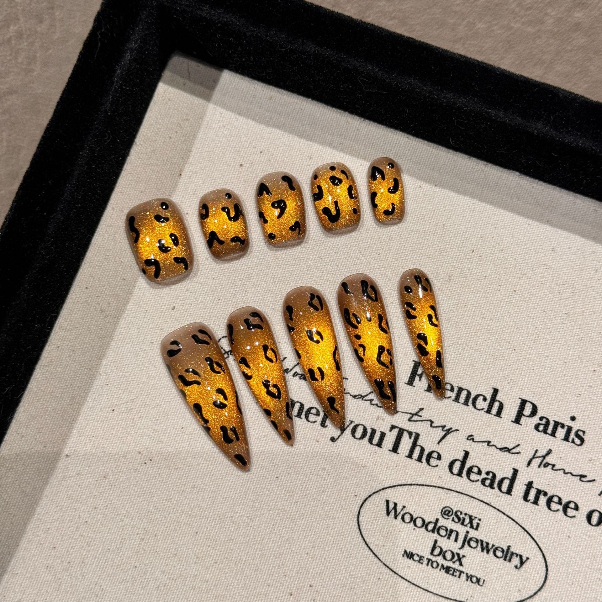 Tiger Eye Leopard Print Kunstnägel