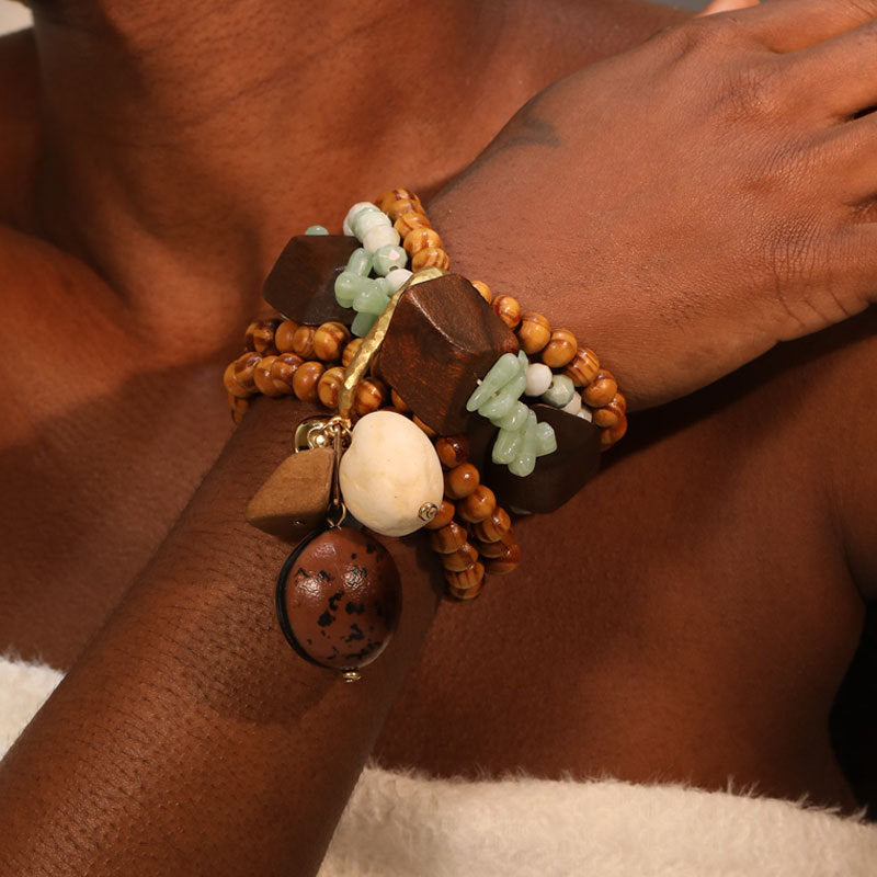 Handgemachtes mehrlagiges Holzperlenarmband – Bild 5 | LuxeStyle
