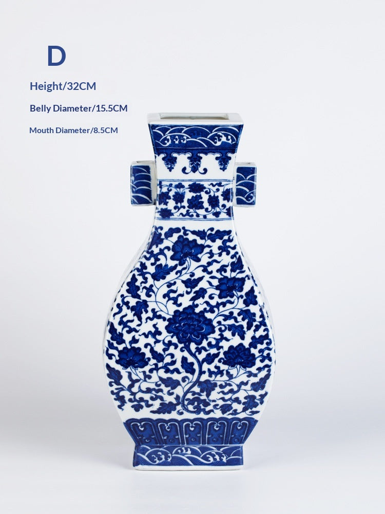 Handbemalte Keramikvase im Antik-Stil