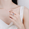 Damenring mit rechteckigem Moissanit – Bild 5 | LuxeStyle