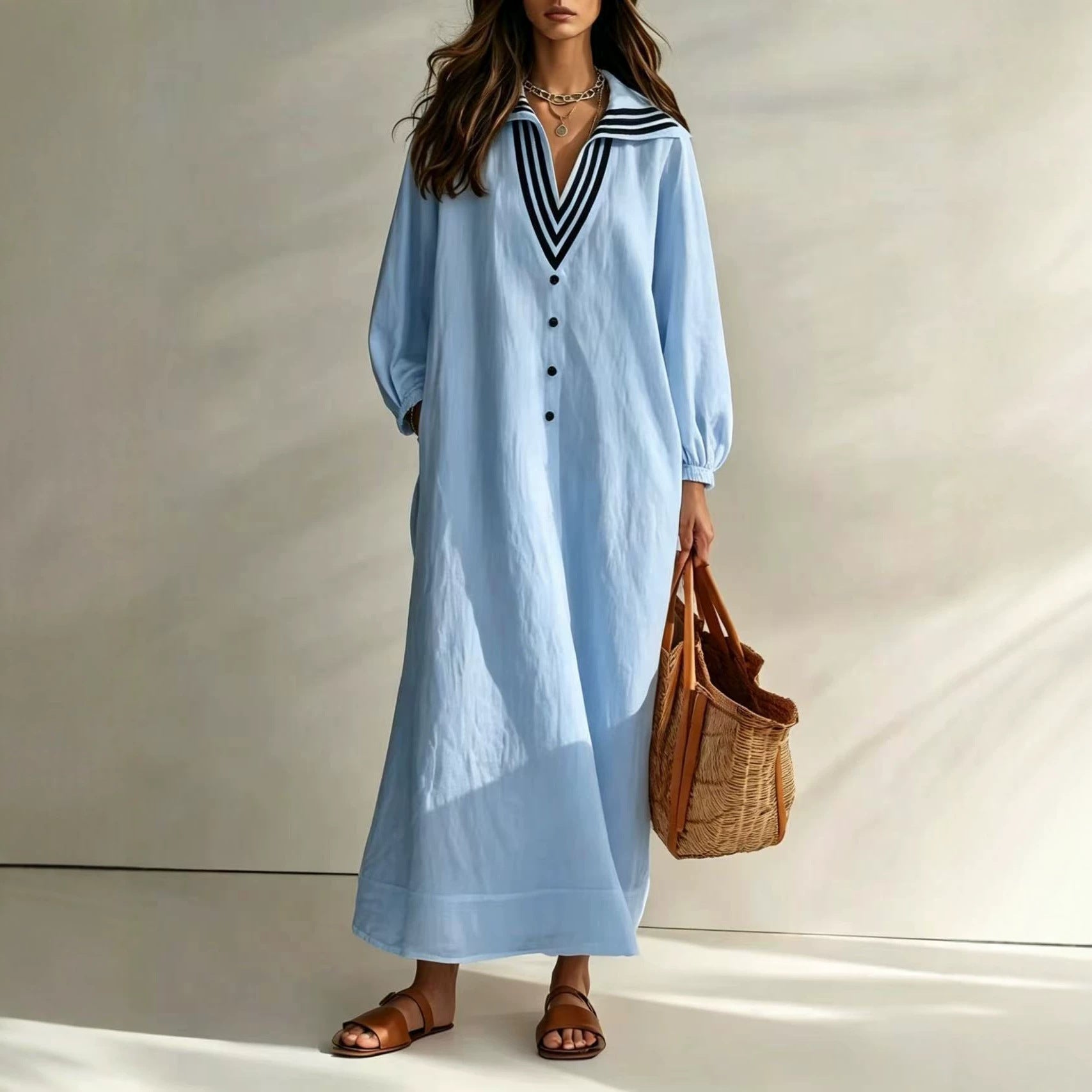 Luftiges V-Ausschnitt Resort Kleid