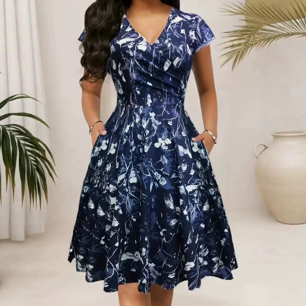 Damen A-Linien Midikleid mit Blumenmuster – Bild 6 | LuxeStyle