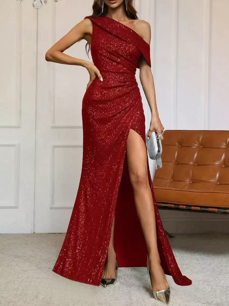 Elegantes Pailletten-Abendkleid mit Schlitz – Bild 11 | LuxeStyle