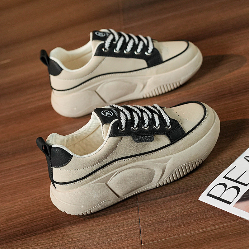 Vielseitige Dad Shoes mit runder Zehenpartie
