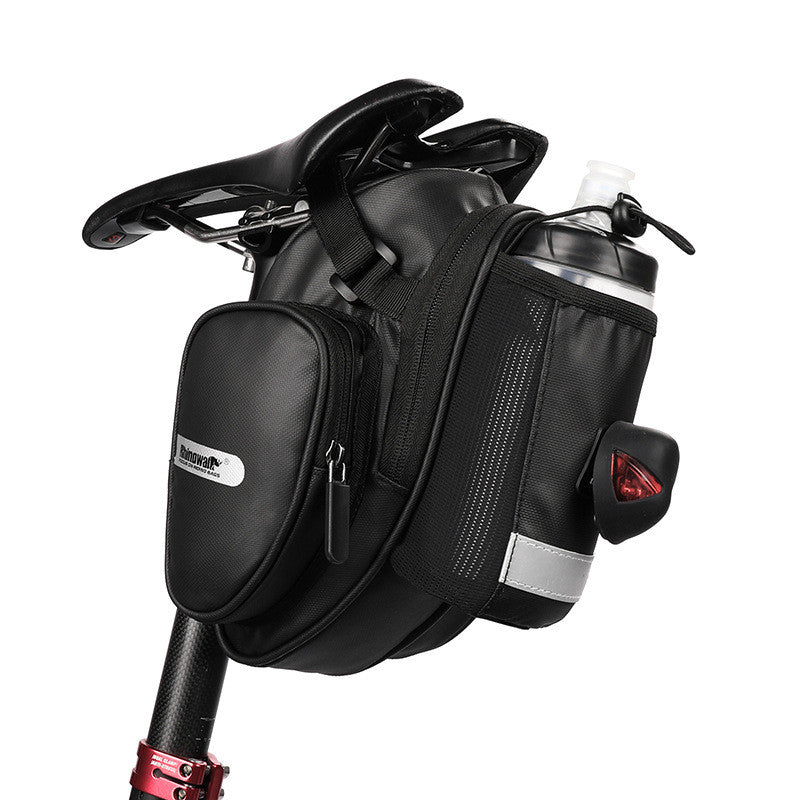Fahrrad-Hecktasche wasserdicht mit Regenschutz – Bild 4 | LuxeStyle